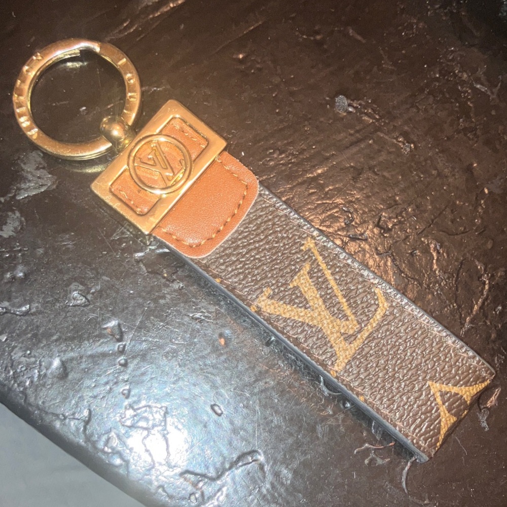 Louis Vuitton Brown and Gold Monogram Key Holder